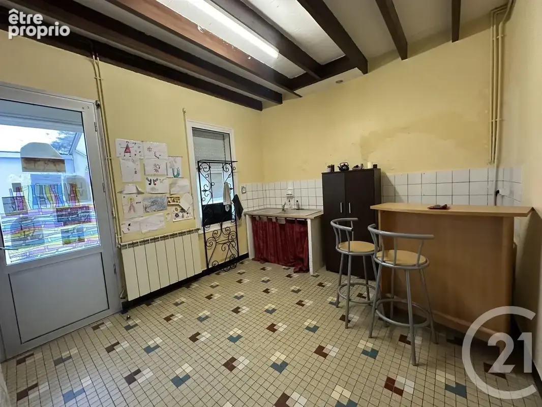 Maison 85 m² à Saint-Medard-De-Guizieres  - photo 3