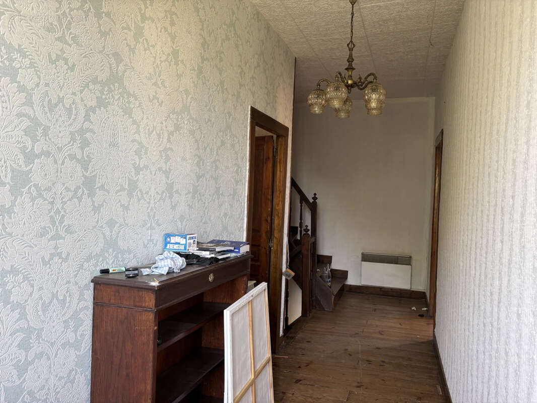 Maison à COUSSAC-BONNEVAL