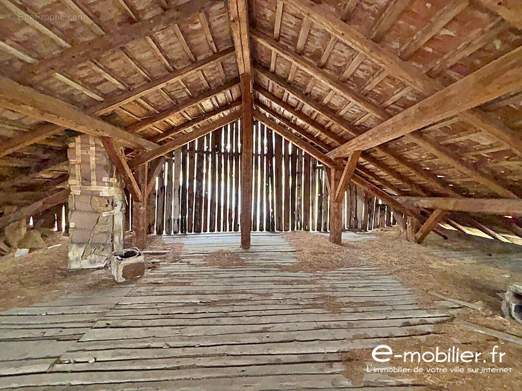 Maison à NOTRE-DAME-DU-PRE