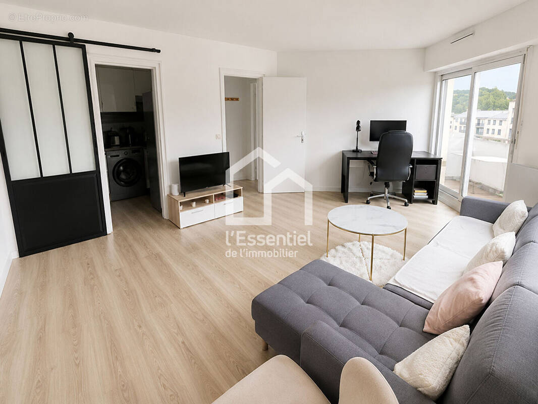Appartement à VERNEUIL-SUR-SEINE