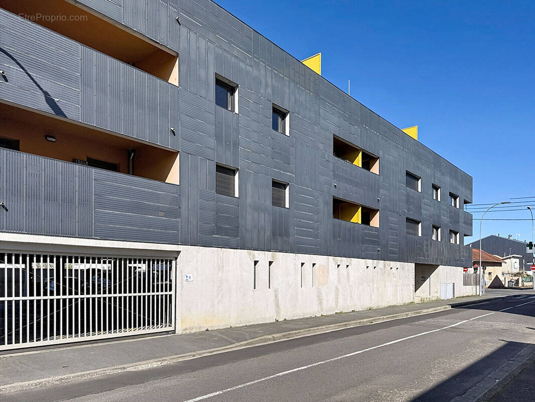 Appartement à VILLENAVE-D'ORNON