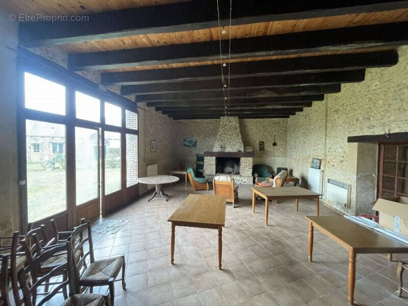 Maison à LA BAZOCHE-GOUET