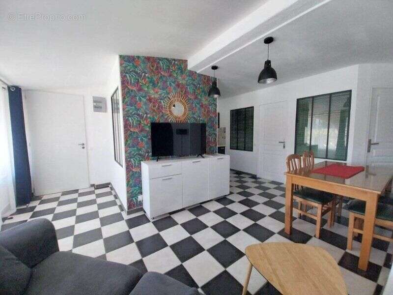 Photo 3 - Appartement à LESCOUT