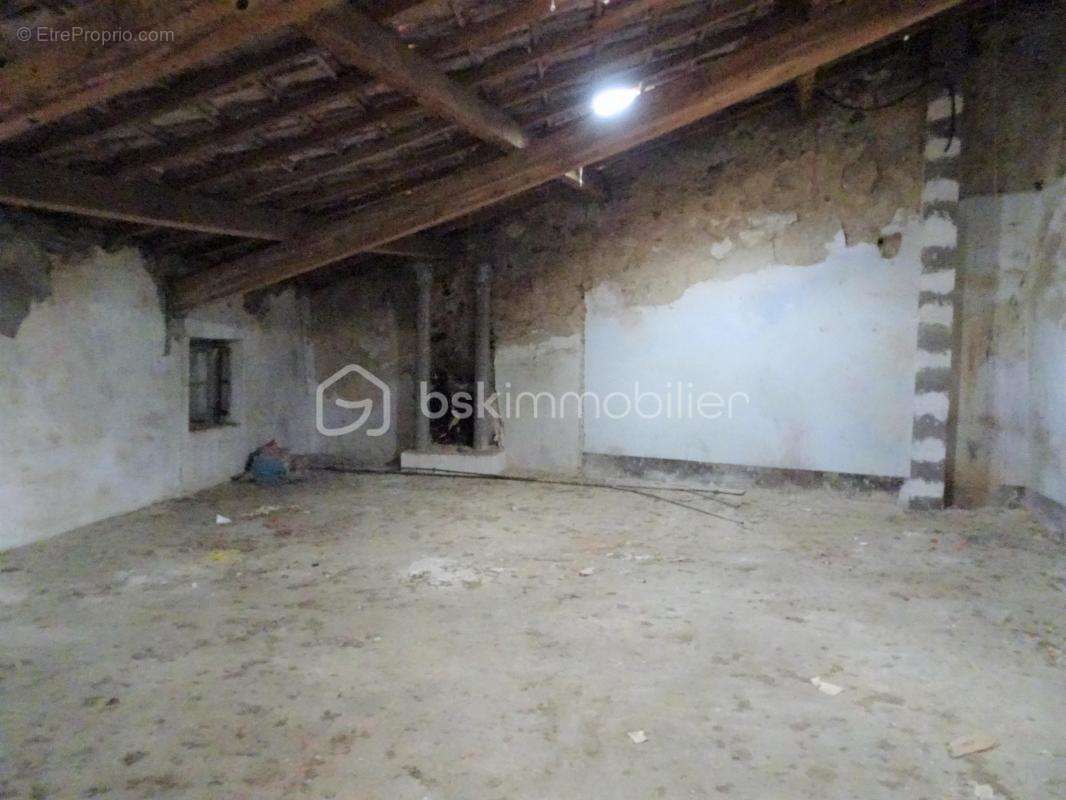 Maison à THEZAN-LES-BEZIERS