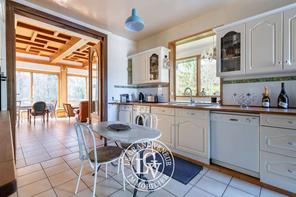Maison à SAMOIS-SUR-SEINE