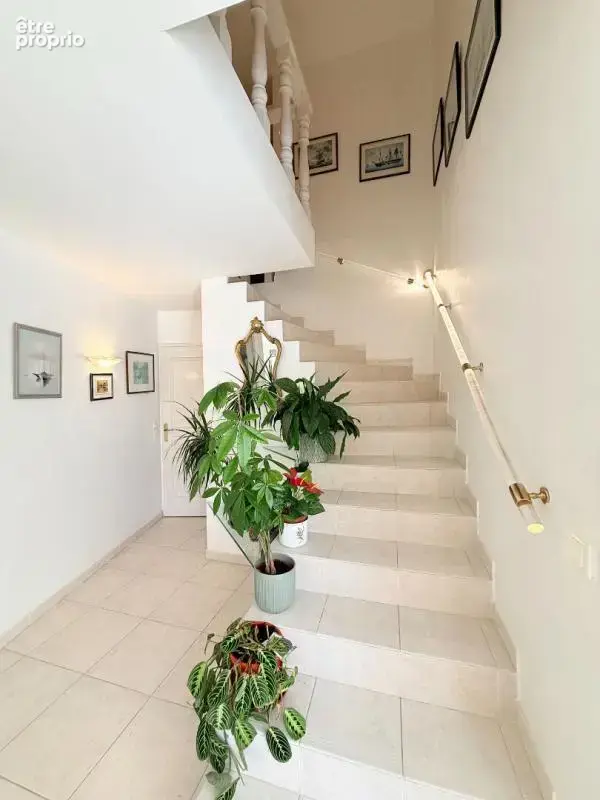 Splendide Villa T6 avec vue mer panoramique -  Piscine - Double garage - photo 10