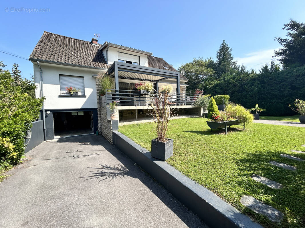 Maison à FRIGNICOURT