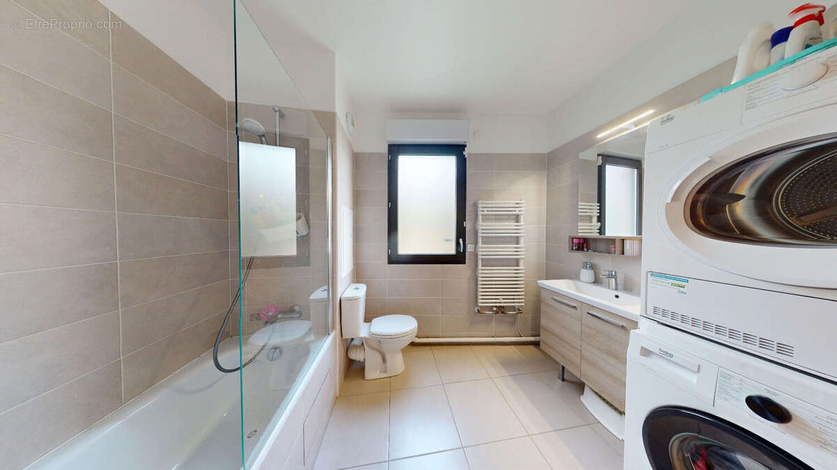 Appartement à SAINT-CYR-L'ECOLE