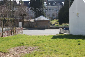 Terrain à LE CREUSOT