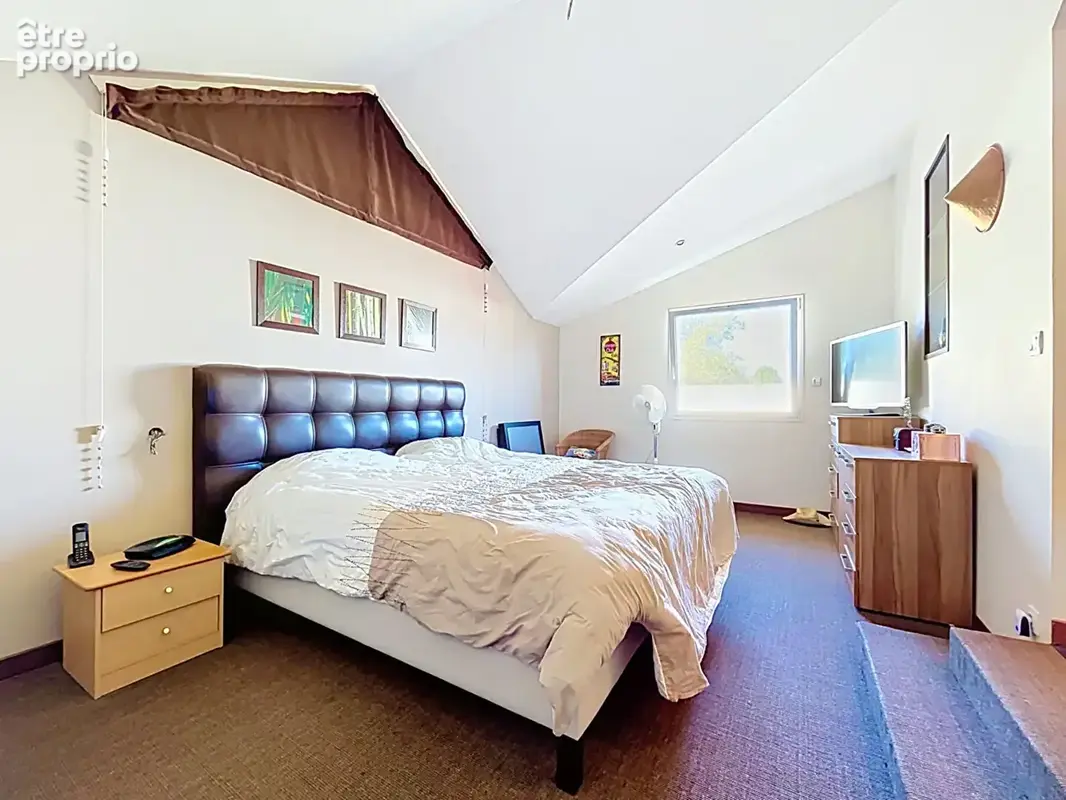 Maison familiale 6 pièces  218 m² Saint-Médard-en-Jalles - photo 13