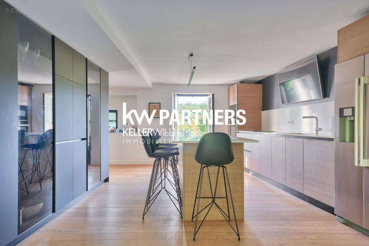 Maison à JOUY-EN-JOSAS