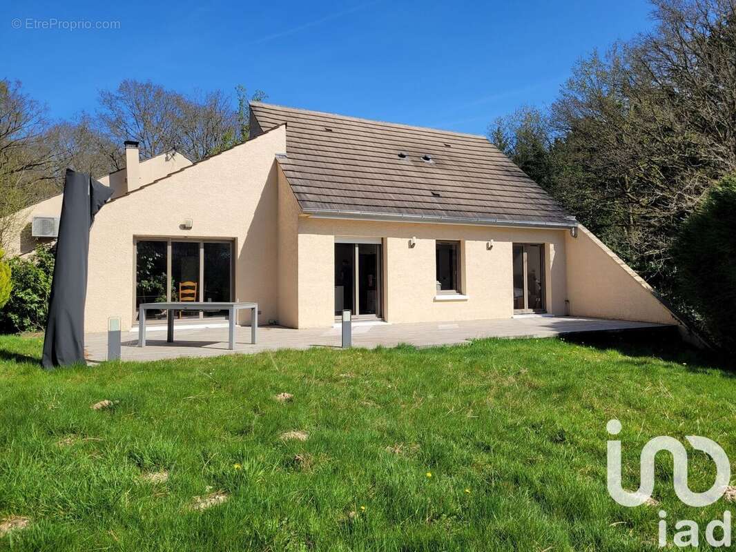 Photo 9 - Maison à ROCHEFORT-EN-YVELINES