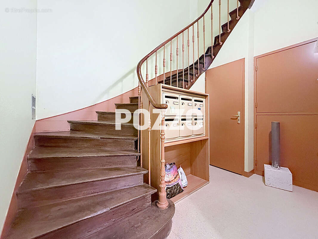 Appartement Granville 4 pièce(s) 72 m2 - photo 3