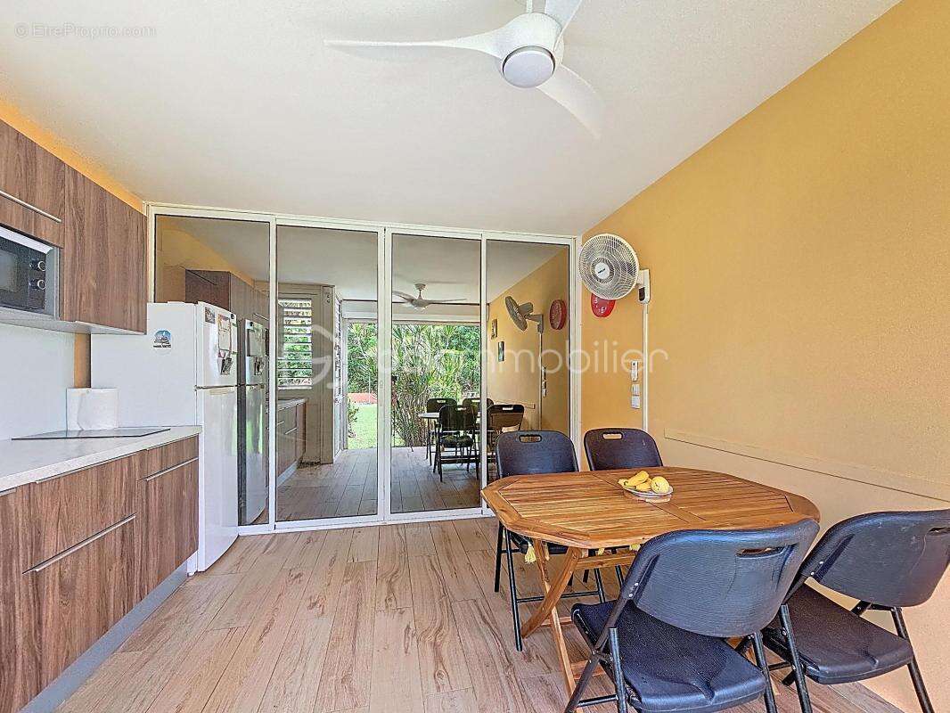 Appartement à SAINT-FRANCOIS