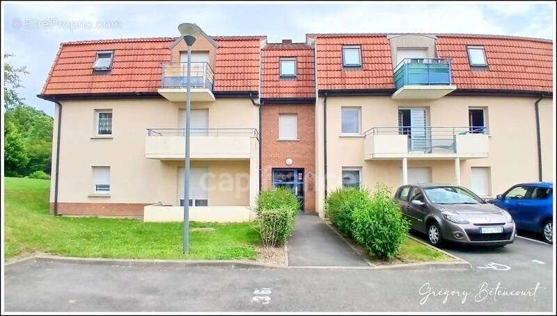 Appartement à AVION