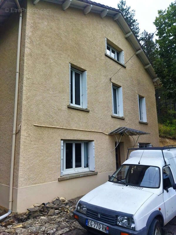 facade - Maison à CAHORS