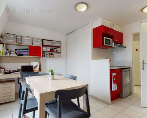 Appartement à MAISONS-ALFORT