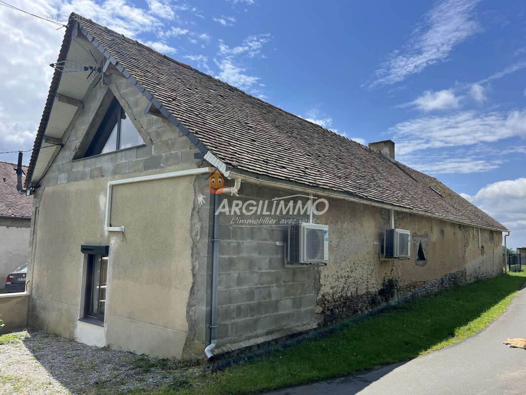 Maison à VOLNAY
