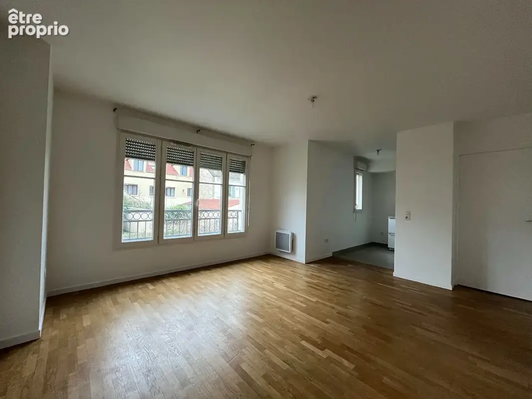 SARTROUVILLE - Appartement 3 pièces de 61M² avec cave et parking en sous-sol. - photo 2