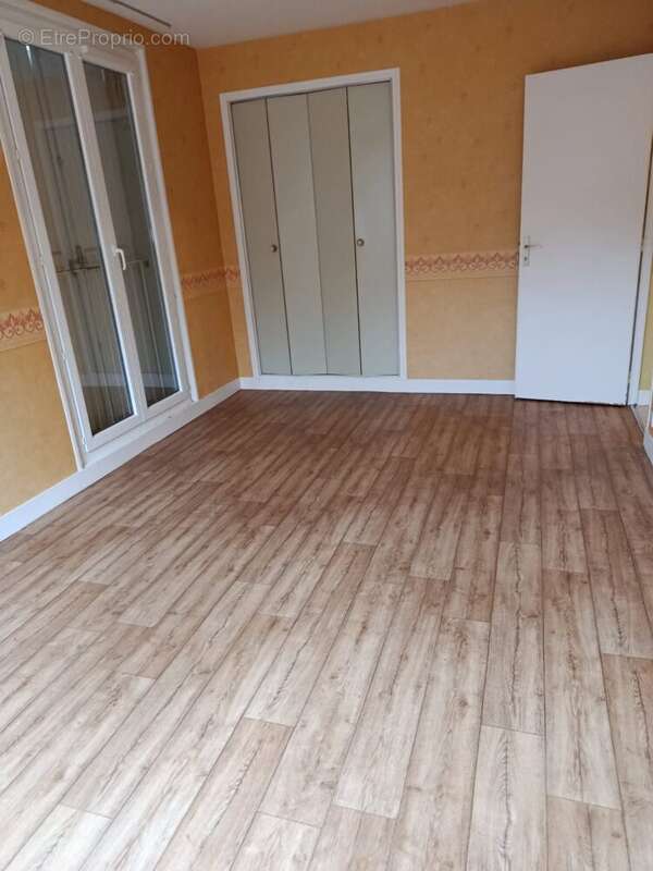 Maison à COSNE-COURS-SUR-LOIRE