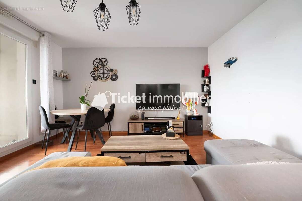 Appartement à AUSSONNE