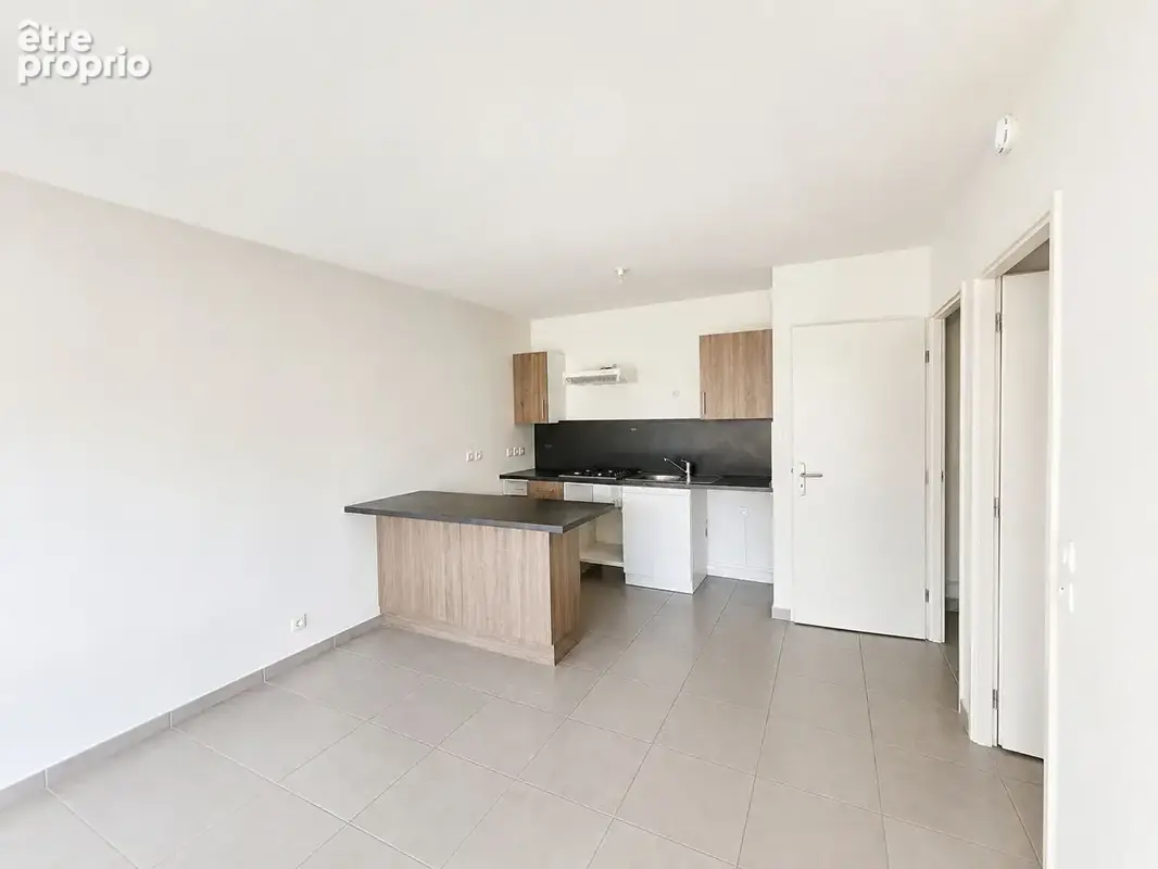 Bordeaux Chartrons - Appartement T3 63.62m² avec terrasse et parking - photo 5