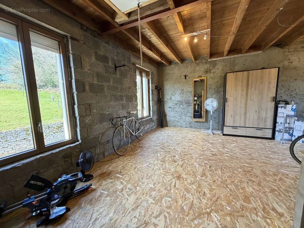 Maison à ARLEUF