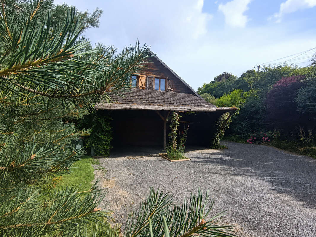 Maison à JUILLAC