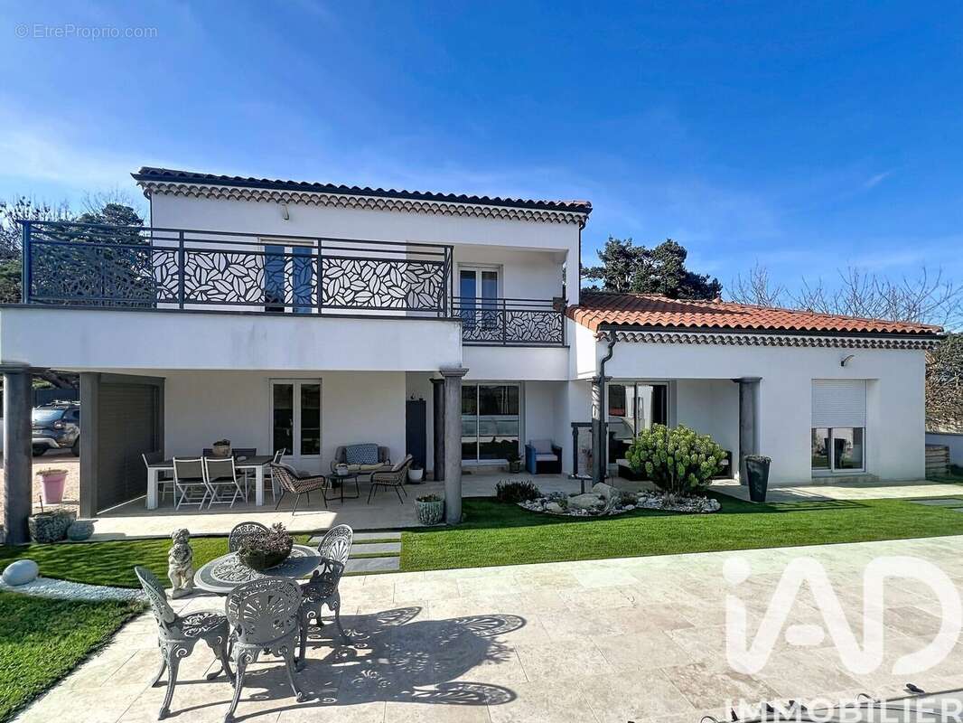 Photo 2 - Maison à POLIGNAC