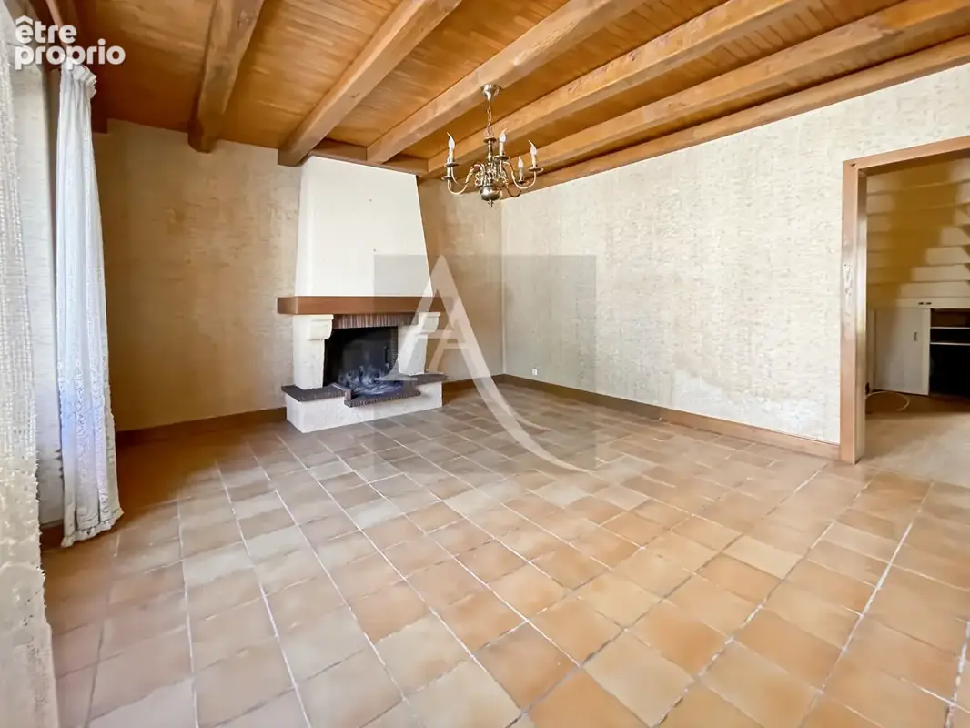 Maison de village avec beaucoup de dépendances ! - photo 6