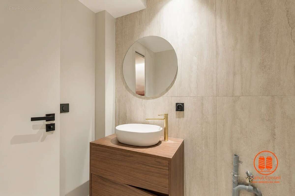 Appartement à LYON-1E