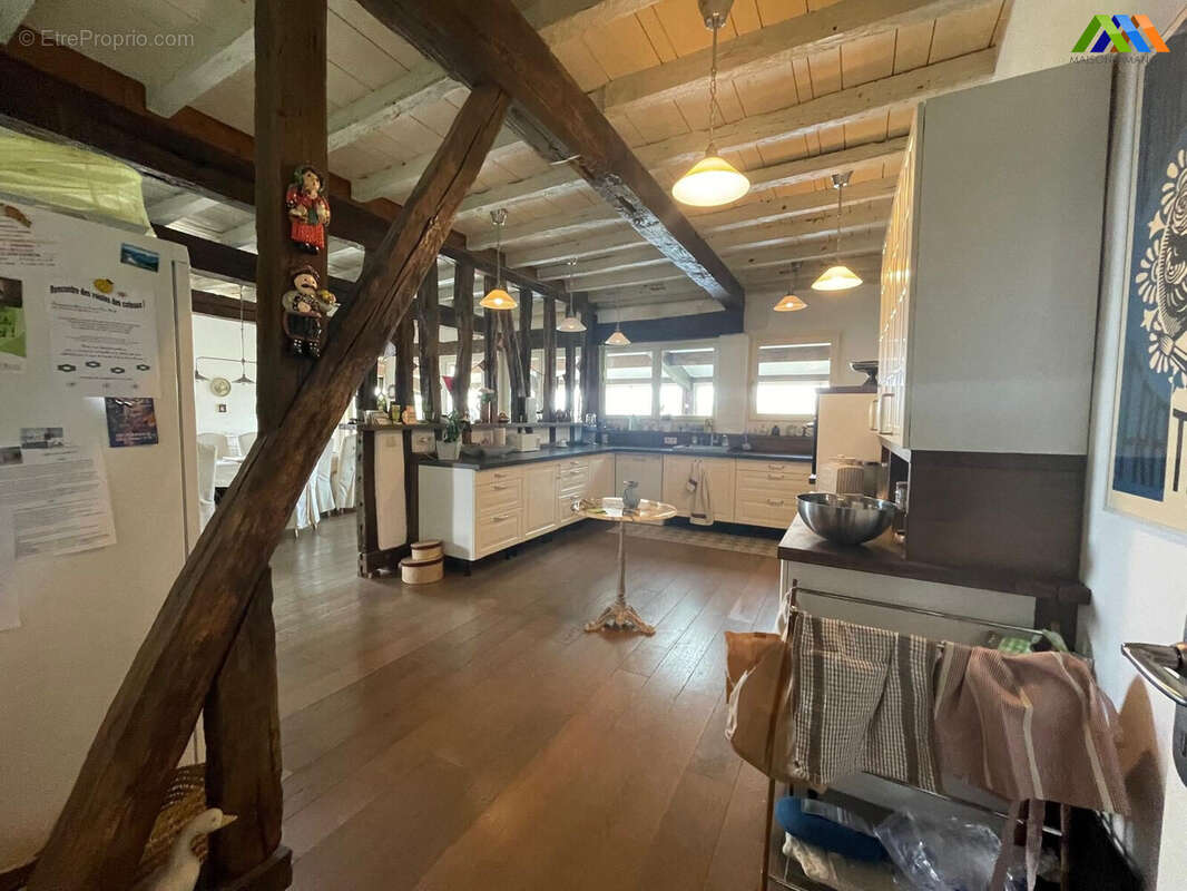 Maison 508 m² à Simorre  - photo 9