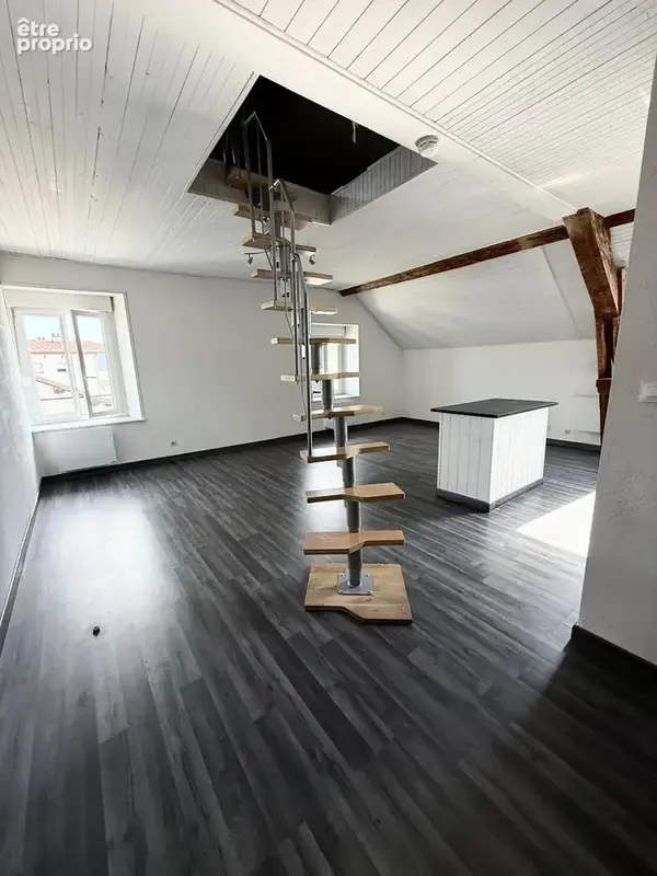 Appartement 4 pièces 82 m² à vendre à Morteau (25500) - photo 3