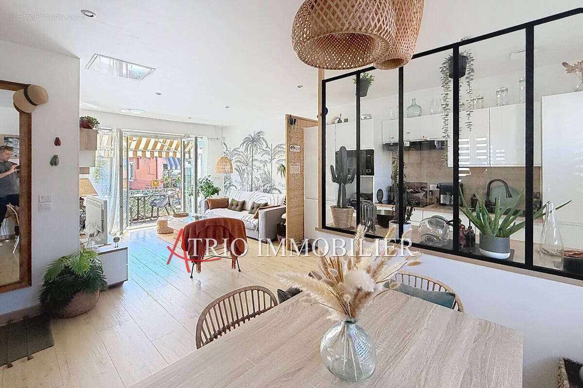 Appartement à CAGNES-SUR-MER