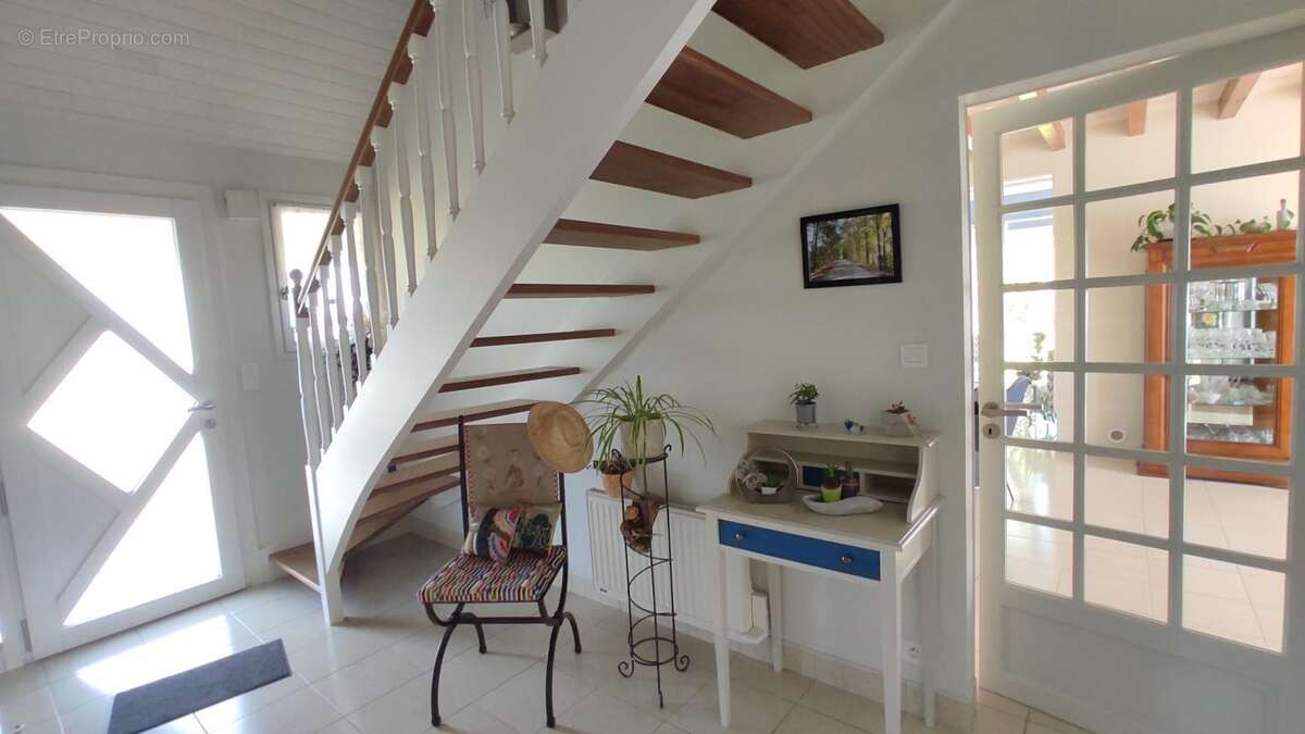 Maison à NOZAY