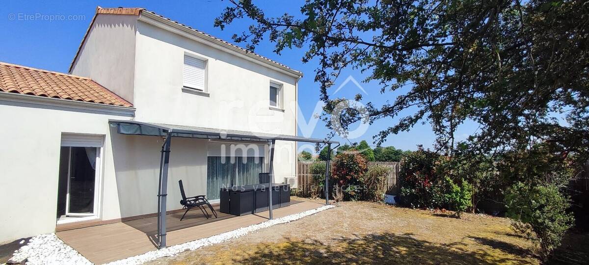 Maison à LA CHEVROLIERE