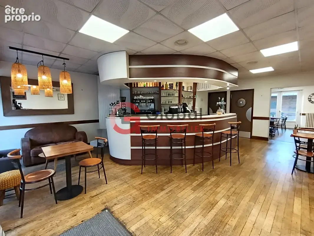 Fonds de commerce Bar / Restaurant et salle banquets en plein Centre-Ville - photo 3