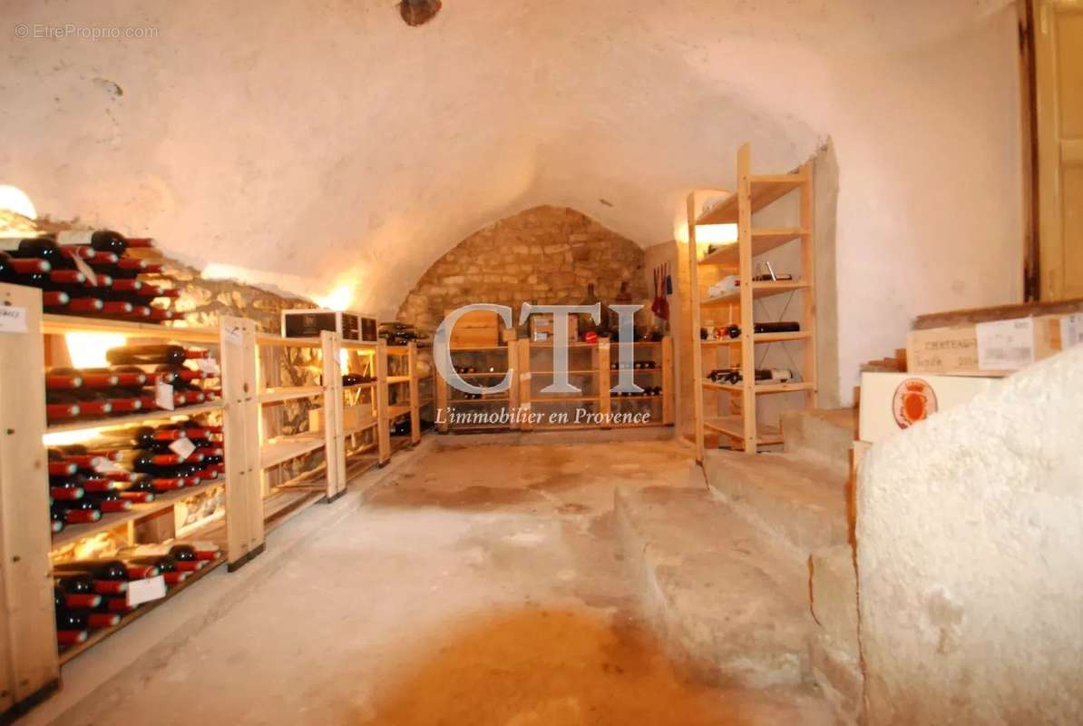 Maison à VAISON-LA-ROMAINE