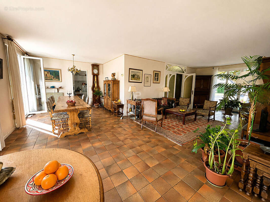 Maison à VERNOUILLET