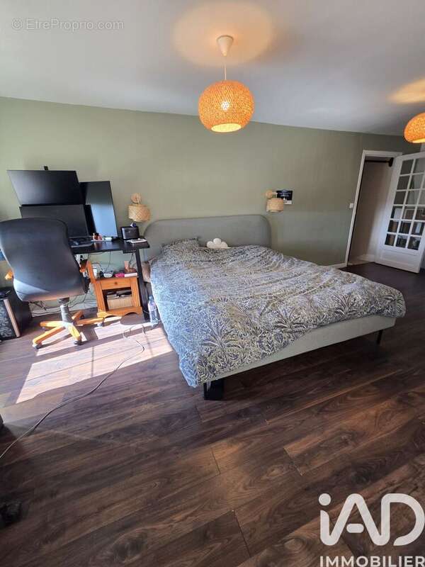 Maison 163 m² à Conde-En-Brie  - photo 8