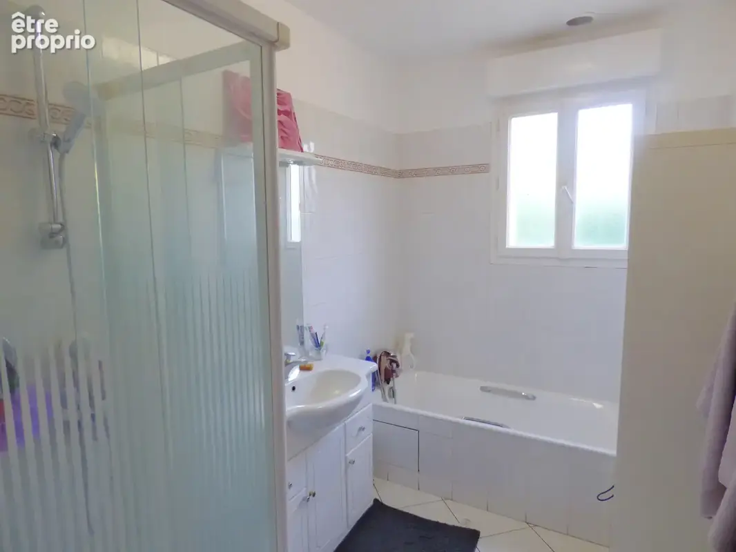 Grand pavillon familial / 10 min gare / 1100m2 terrain - photo 9