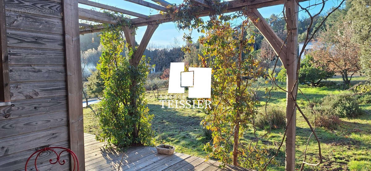 Sud Ardèche : 07460 - BANNE : Maison en bois inspirée de l'h - photo 23