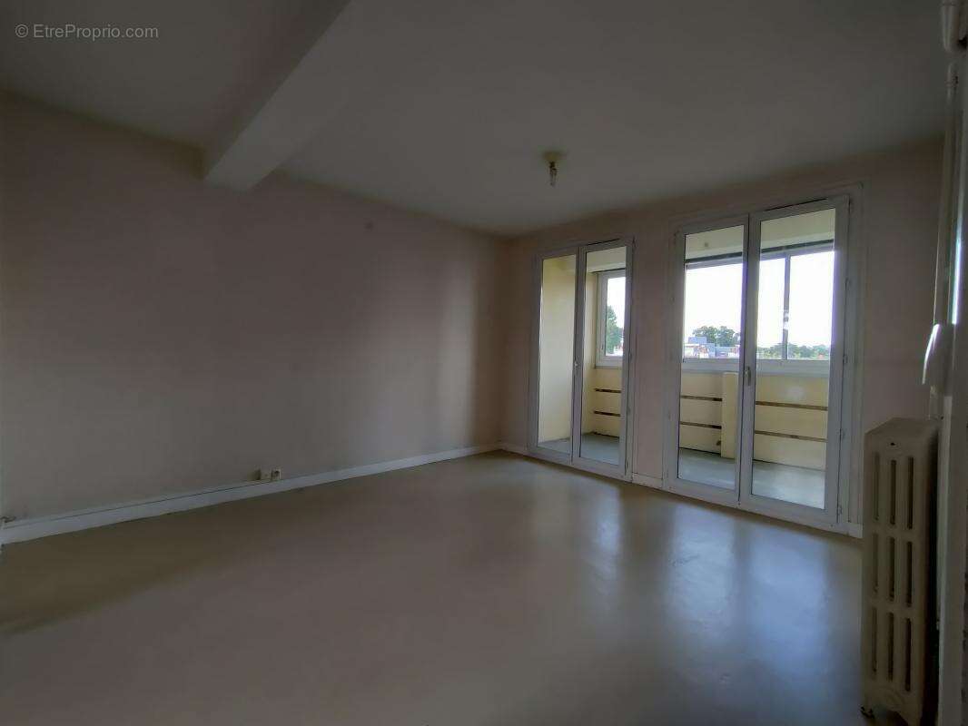 Appartement T3 60m² - Chantilly - 1850.1.2.19 - photo 3