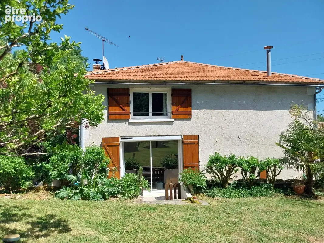 Maison à ROUMAZIERES-LOUBERT