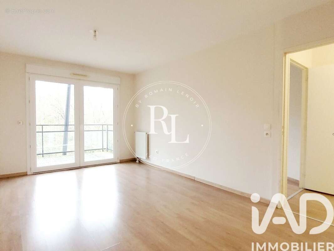 Photo 2 - Appartement à HEROUVILLE-SAINT-CLAIR