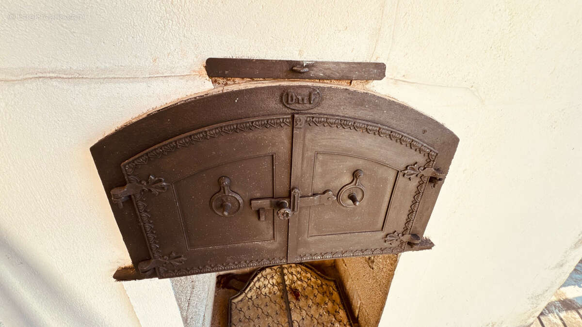 Maison de campagne situé à ASQUINS spacieuse au prix de 208  650 €. - photo 23