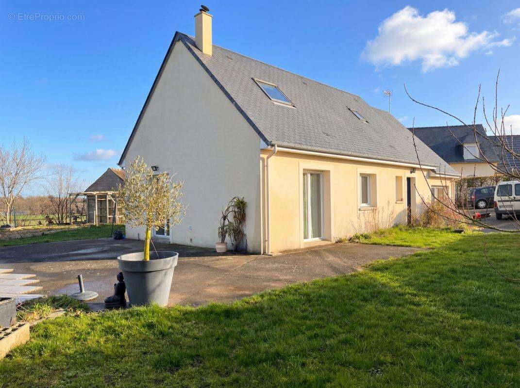 Maison à OUILLY-LE-TESSON