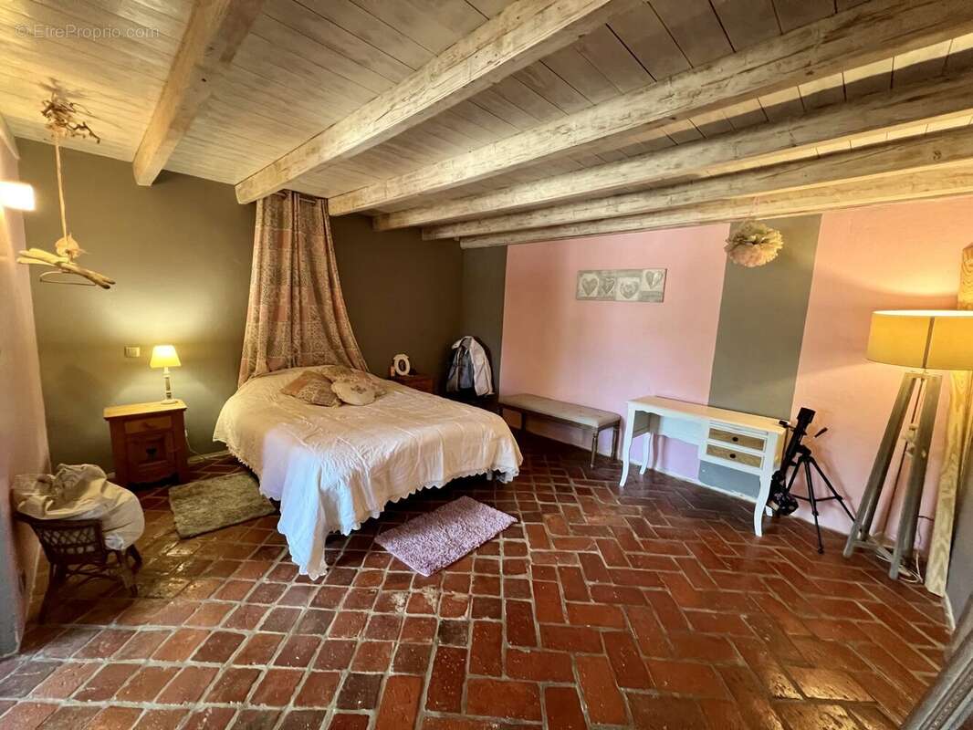 Maison à MONTPONT-EN-BRESSE