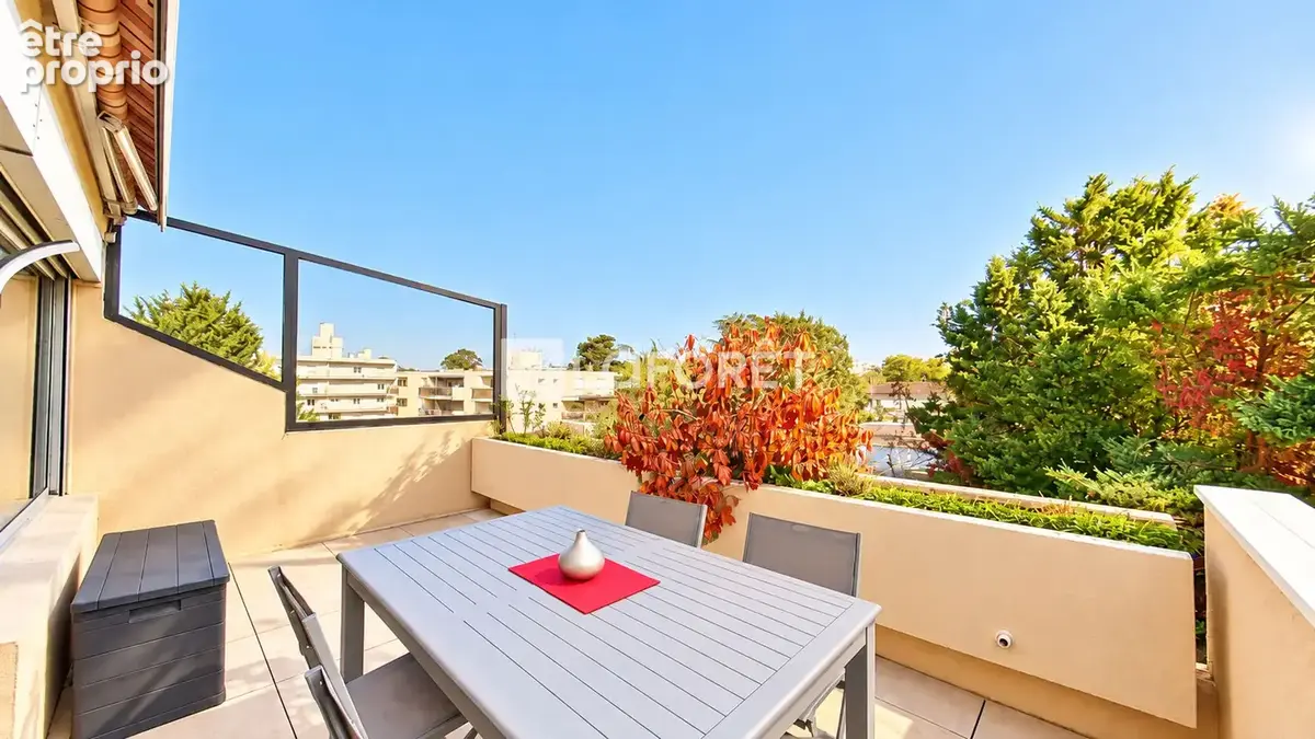 Tassin-la-demi-lune - duplex t4 en dernier etage - 109.8 m²  - 3 terrasses - parc - photo 2