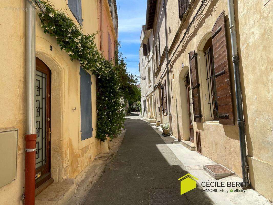 Appartement à ARLES